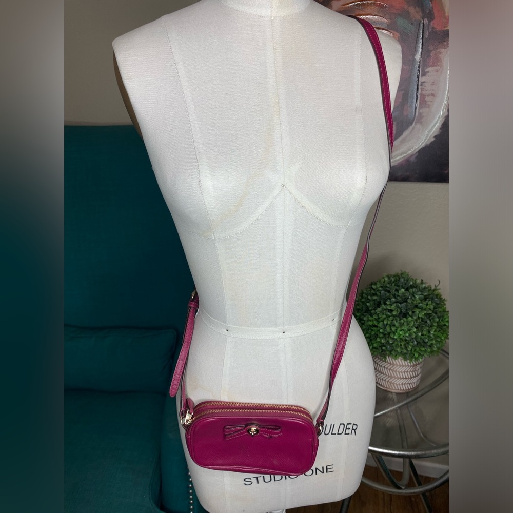 Purple coach crossbody purse